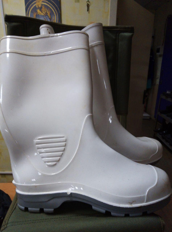 Чоботи ПВХ чоловічі БІЛІ, р. 43 - фото