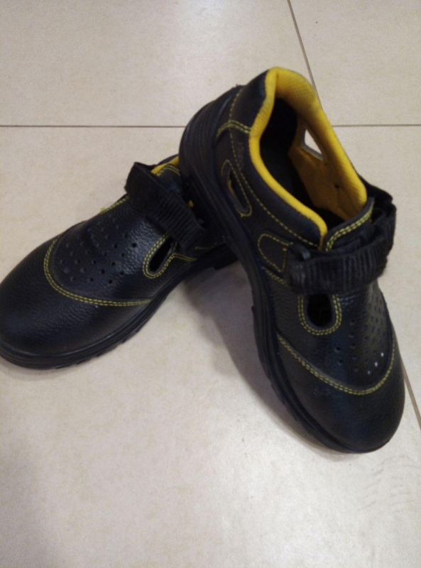 Сандалі  робочі з металевим підноском, ТМ Seven р.40, 48,49 - фото