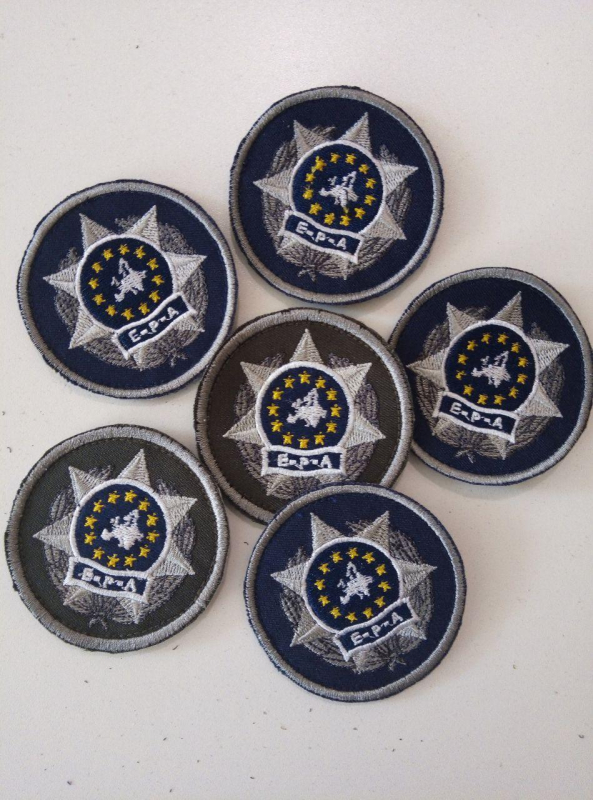 Кокарда Е-Р-А  фон темно-синій, олива,  діам. 6.5 см - фото