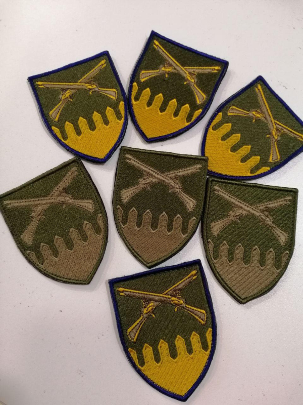 Шеврон вишитий  92-ї  ОМБр кольоровий   р. 6.5х8.5 - фото №3