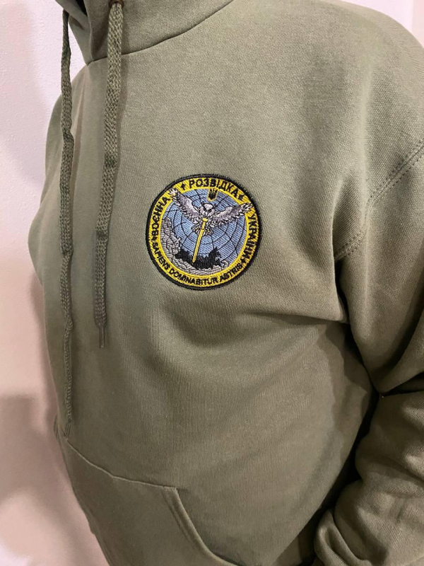 Худі  з принтом СОВА ГУР (з кажаном) на спині, темна олива р.М, Л - фото №4