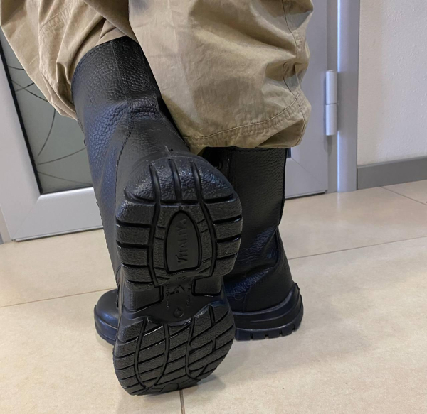 Берці шкіряні чорні полегшені, р.42 - фото №3