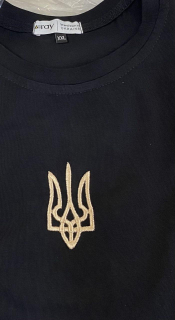 Футболка бавовняна ЧОРНА, з Українським Тризубом на грудях р. S - фото