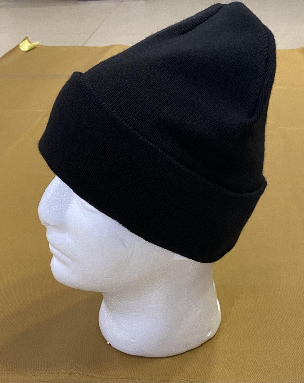 Шапка зимова в,язана  ЧОРНА, р. універсальний (56-60) - фото №2